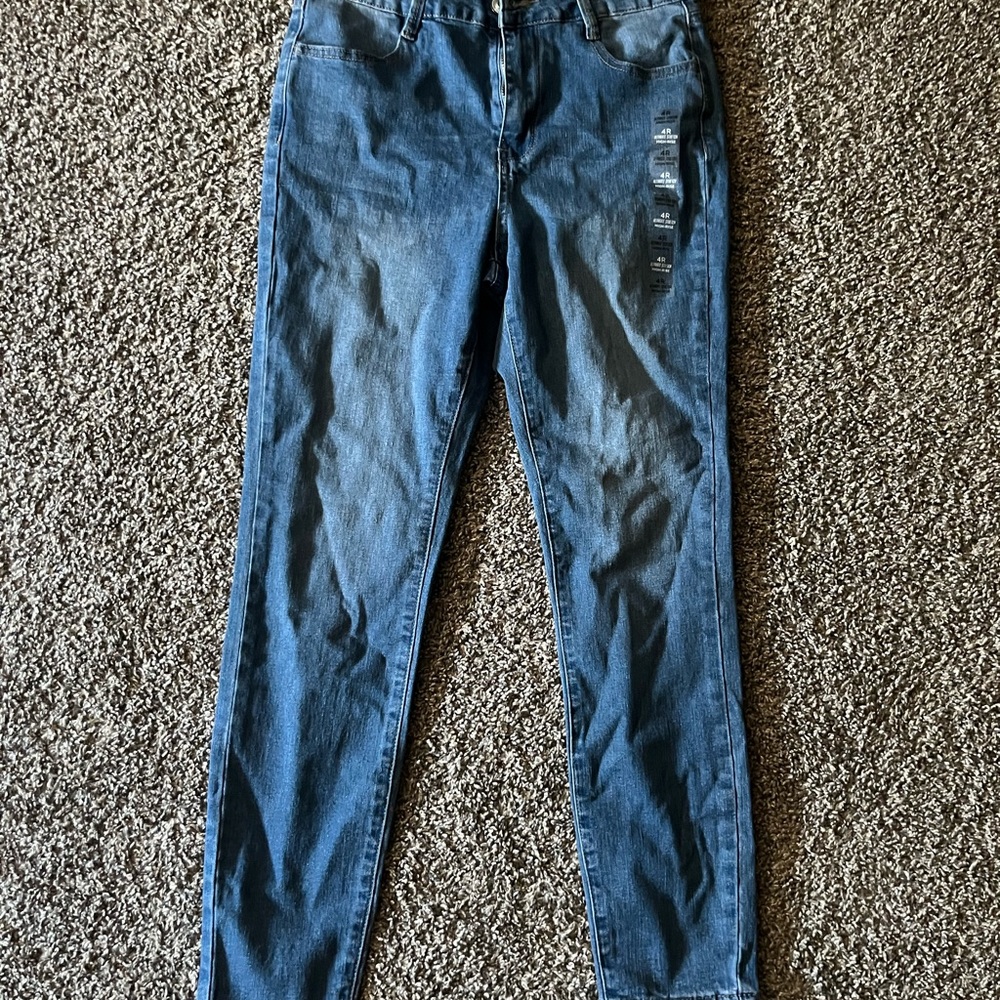 Skinny jeans